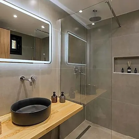 Abelia Boutique Aparthotel 3*