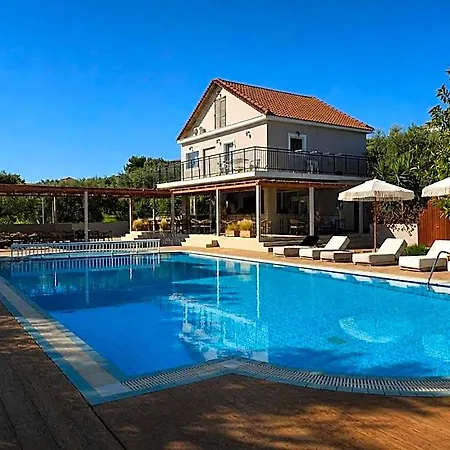 Ξενοδοχείο με διαμερίσματα Abelia Boutique Τσιλιβί
